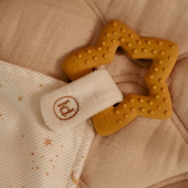 Knuffeldoekje met bijtring Newborn Naturals - Afbeelding 2
